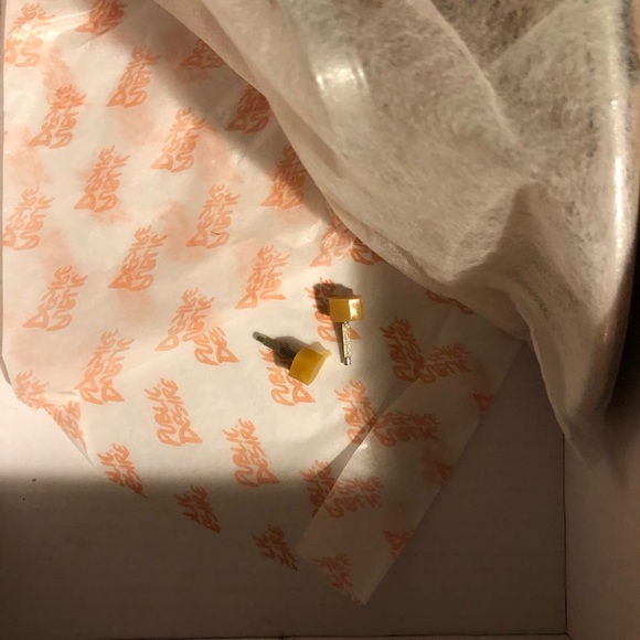 Public Desire Silver Heels - Picture 4 of 5